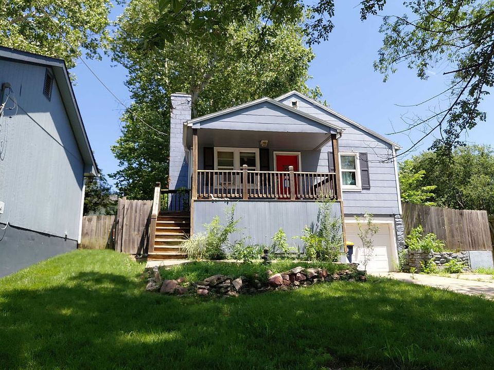 1st image of 4933 N Bellaire Ave