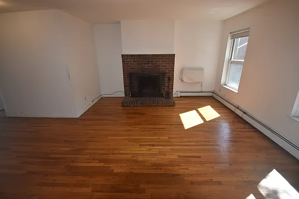 Rented by Bedford & Jane | media 43