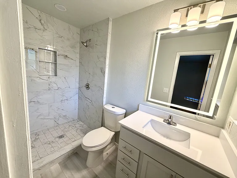 1212 Linden Dr — Photo 13
