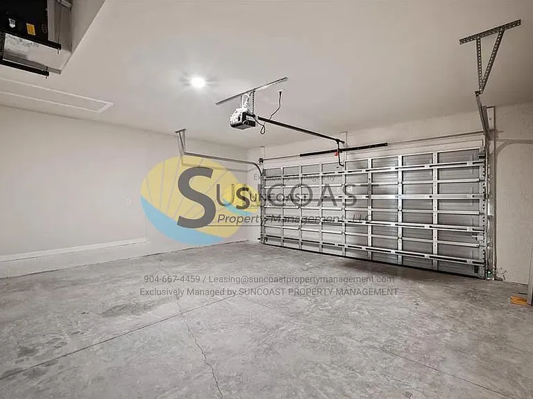 17389 Tyler Ave — Photo 9