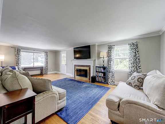 4th image of 432 Ridge Road