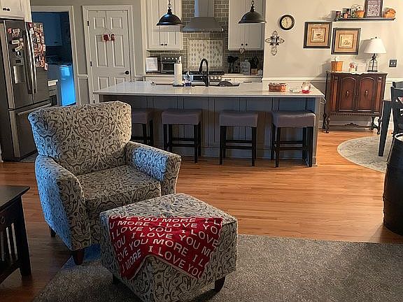 Great room to Kitchen