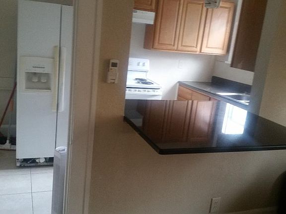 3rd image of 1000 6th St N APT 3