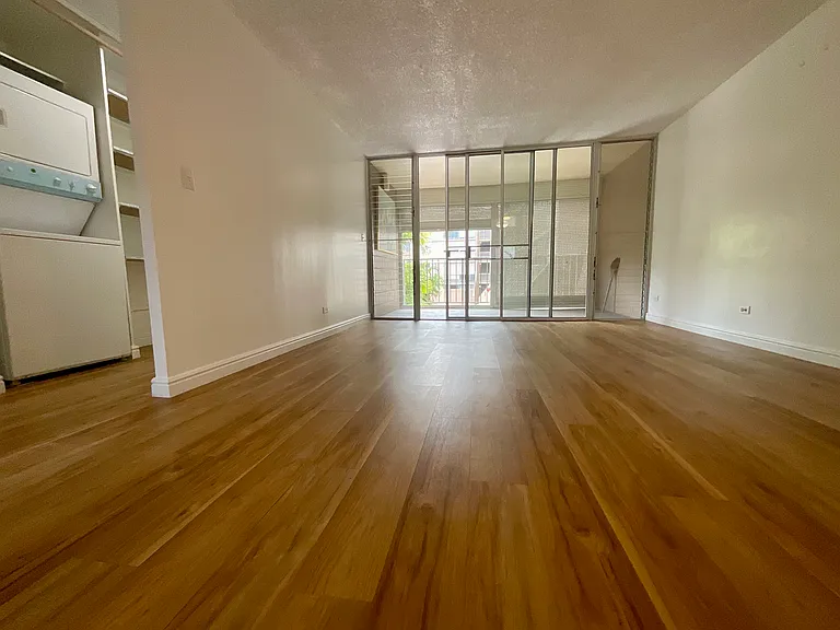 1634 Nuuanu Ave #207 — Photo 32