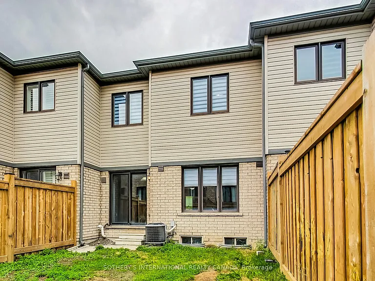 131 Pagebrook Cres — Photo 20