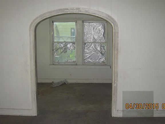 2nd image of 1334 Logan Ave
