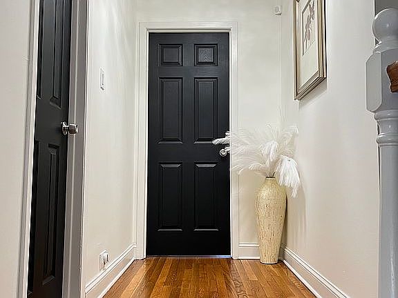 5th image of 29 Shelly Dr