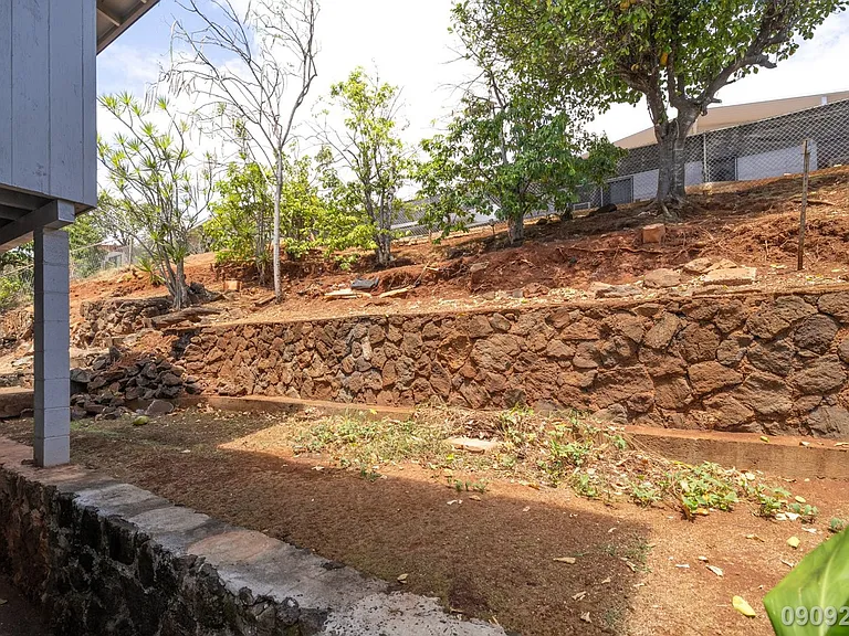 1341 Komo Mai Dr #B — Photo 5