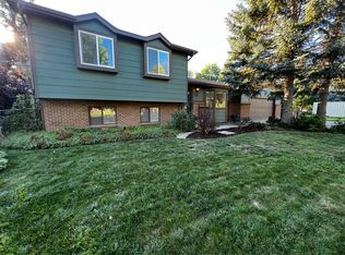 713 E Ridgecrest Rd, Fort Collins, CO 80524