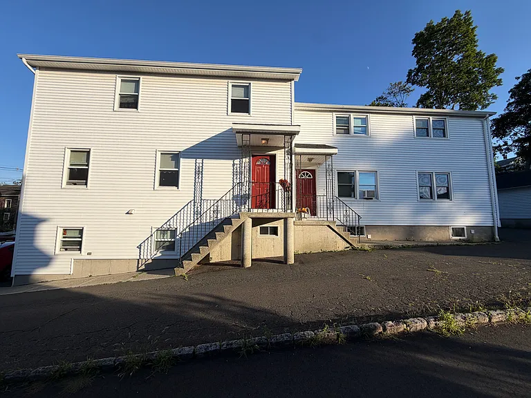 50 Lincoln Ave #1-A — Photo 26