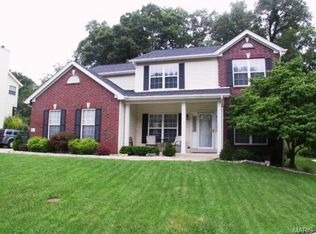 411 Castle Glen Ct, Ballwin, MO 63021