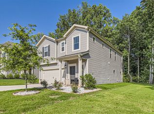 8015 Ballas Dr, Charlotte, NC 28215