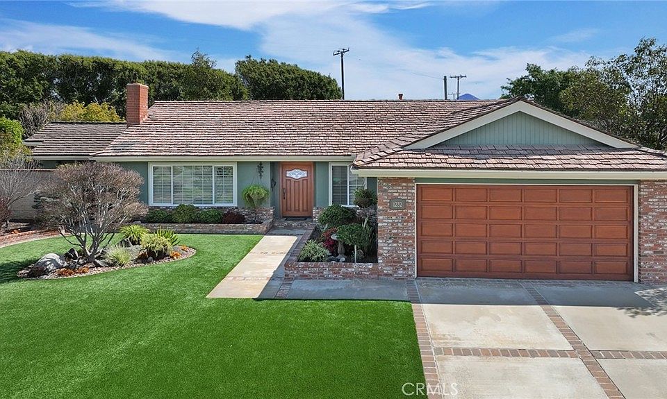 1st image of 1232 E Vista Del Playa Ave