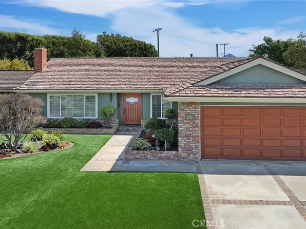1232 E Vista Del Playa Ave, Orange, CA 92865