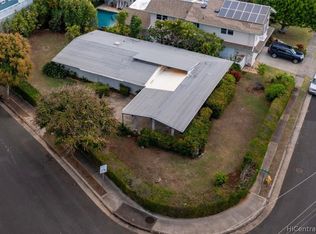 205 Hawaii Loa St, Honolulu, HI 96821
