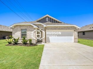 114 Kainos St, Greenville, TX 75402