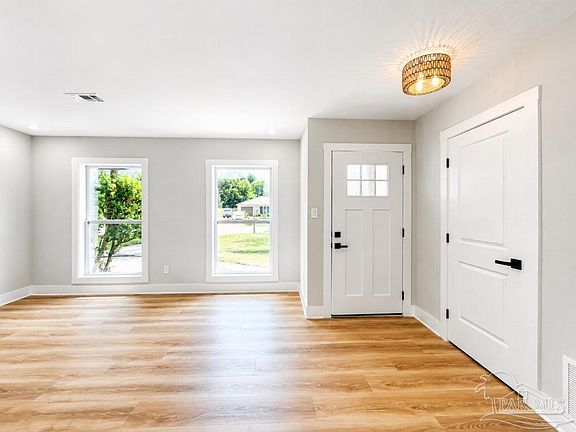 2nd image of 5920 Leesway Blvd