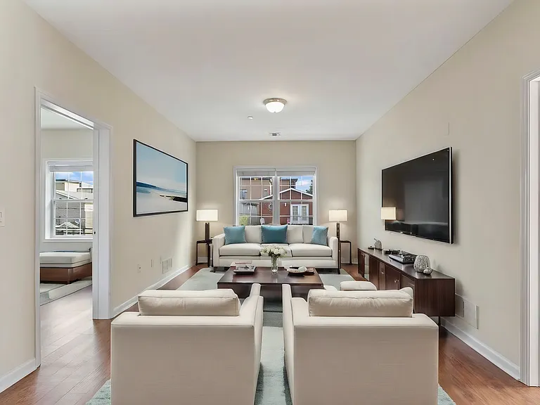 5609 Jefferson St — Photo 19