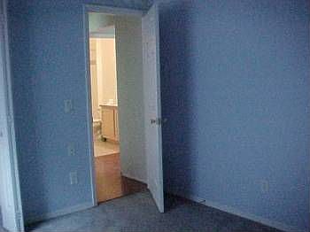 3rd image of 2318 Cobblefield Cir