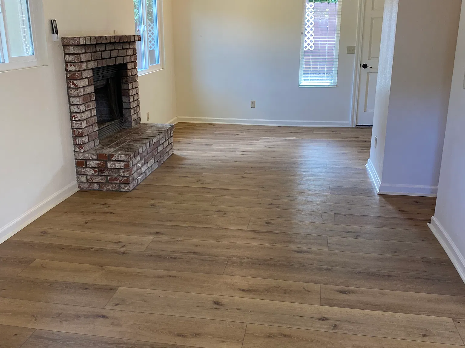 2 bed, 1000 sqft, $2,650 — Photo 4