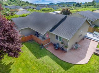 4364 Stella St, Roseburg, OR 97471