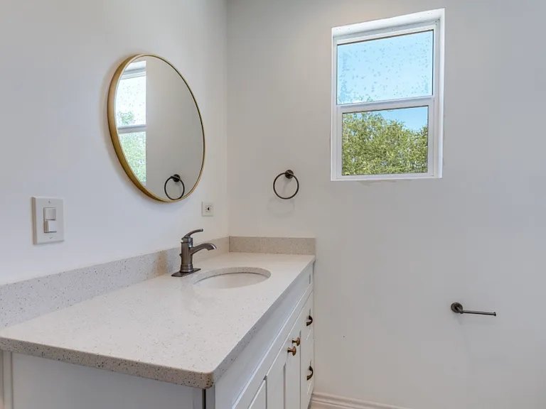156 Pioneer Rd — Photo 7