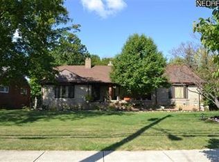 170 Richmond Rd, Richmond Hts, OH