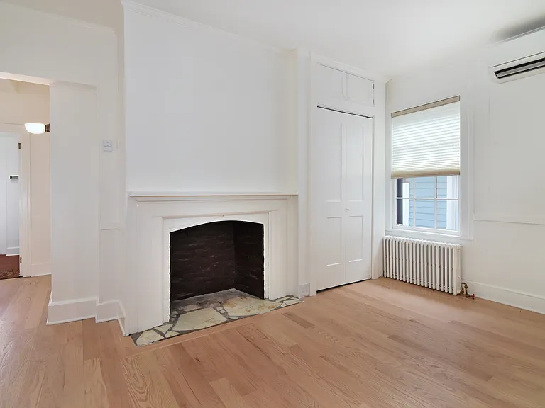 104 Main St #1 — Photo 7
