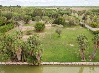 150 S Valencia Dr, Bayview, TX 78566