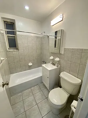 Rented by Performing Assets Corp | media 24