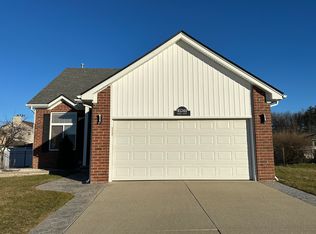 45344 Debbie Ct #0, Macomb, MI 48042