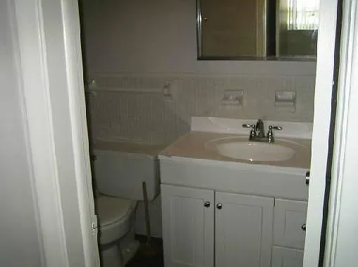 Georgian Court — Photo 2