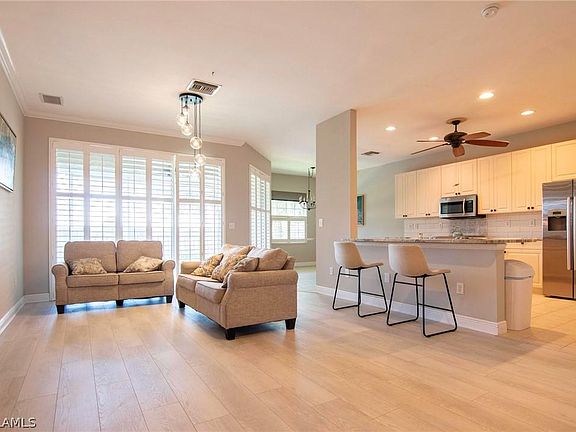 5th image of 14011 W Hyde Park Dr APT 202