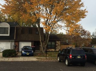 53 Oriole Pl, Clementon, NJ 08021