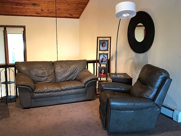 Upstairs Sitting Area