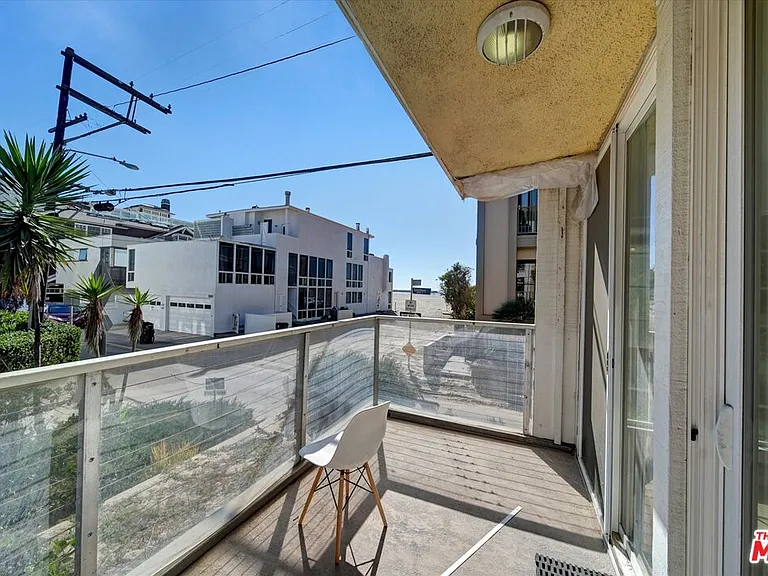 15 Spinnaker St #101 — Photo 26