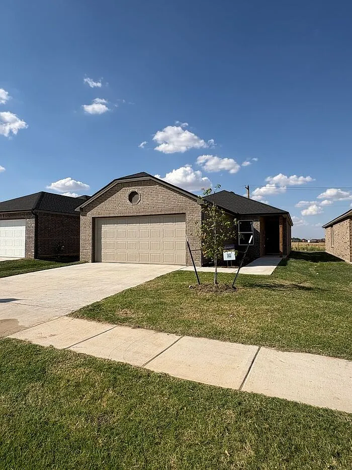 3 bed, 2.0 bath, 1248 sqft, $1,525 — Photo 3