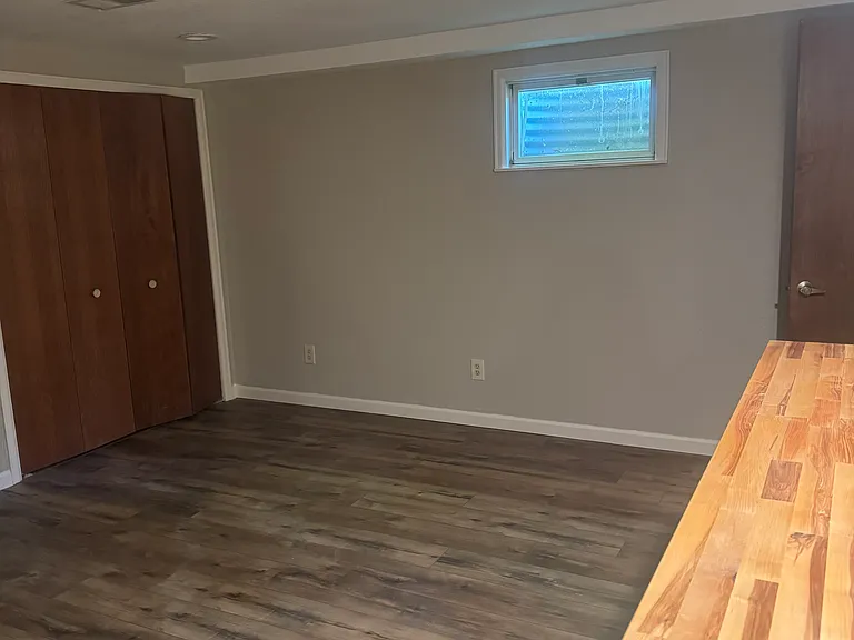 436 Baylor St — Photo 11