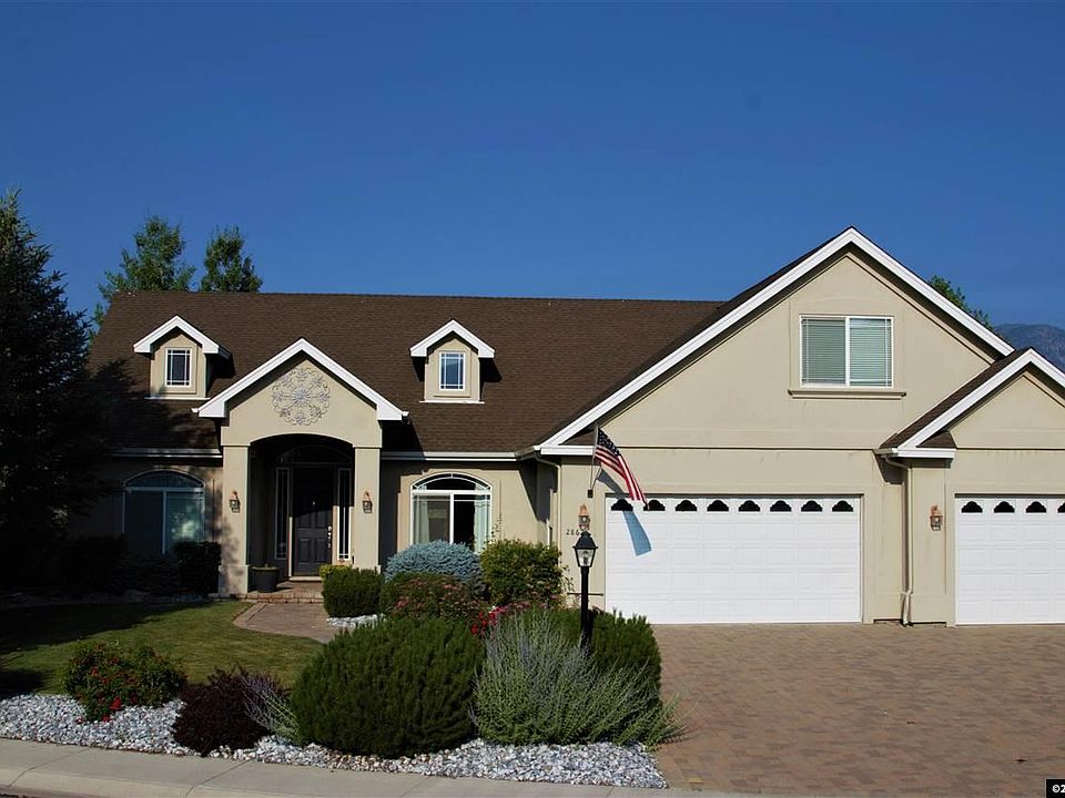 1st image of 2862 La Cresta Cir