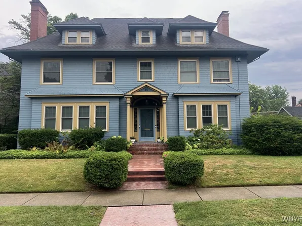 30 Saybrook Pl, Buffalo, NY 14209