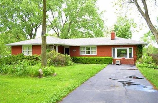 1st image of 27519 Tonganoxie Dr