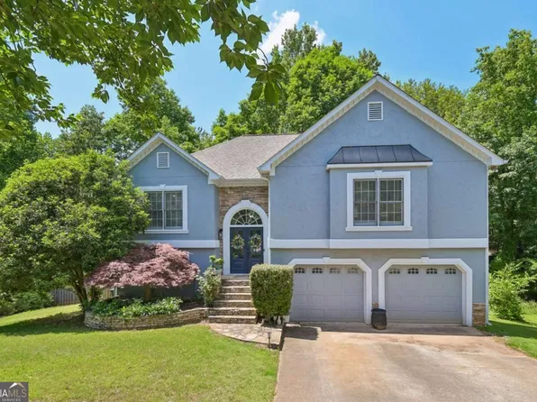 421 Middle Valley Ln, Woodstock, GA 30189