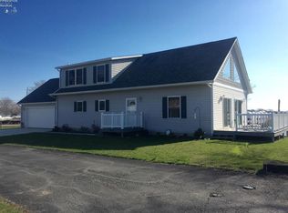 5647 E Farrow Ave, Port Clinton, OH 43452