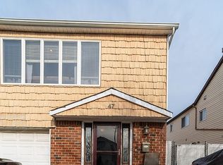 47 E Figurea Ave, Staten Island, NY 10308