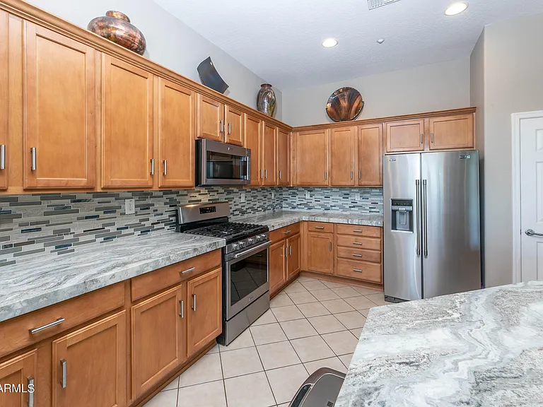 1537 W Spirit Dr — Photo 26
