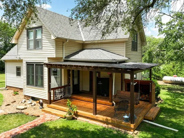 200 W 3rd St, Falun, KS 67442