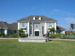 15435 Cedar Bluff Pl, Wellington, FL 33414
