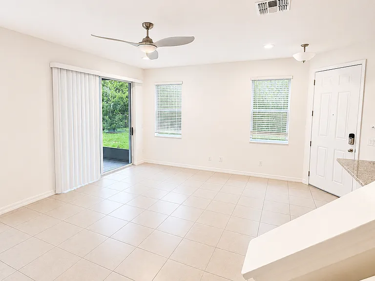 6911 Tussilago Way — Photo 6