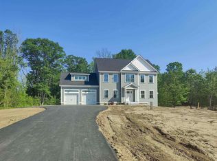 10 September Dr, Barrington, NH 03825