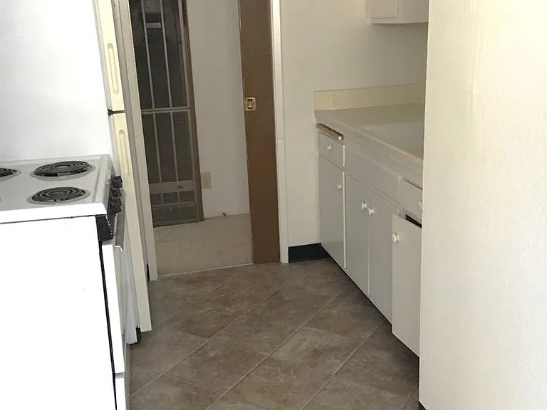2428 Ellsworth St #201 — Photo 2
